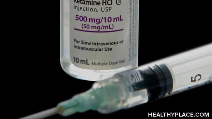 केटामाइन एक वैध चिकित्सा उपचार के साथ-साथ एक सड़क दवा भी है। लेकिन क्या आप केटामाइन के आदी हो सकते हैं? हेल्दीप्लस पर पता करें।