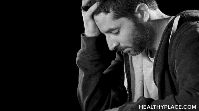 MDD लक्षणों सहित प्रमुख अवसादग्रस्तता विकार (MDD) के बारे में जानें और प्रमुख अवसाद लोगों के रोजमर्रा के जीवन को कैसे प्रभावित करता है। HealthyPlace पर विवरण।